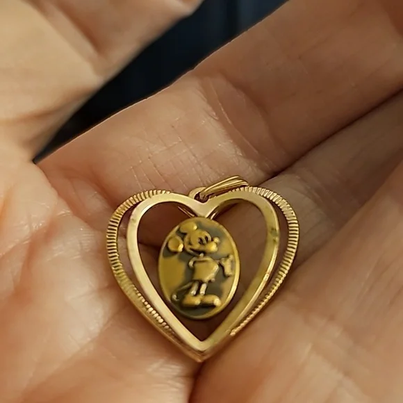 Mickey Mouse heart pendant - Picture 2 of 3
